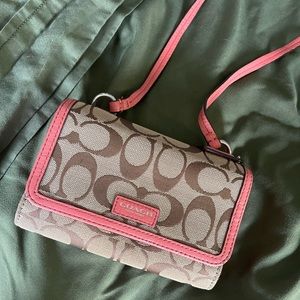 Coach crossbody wallet